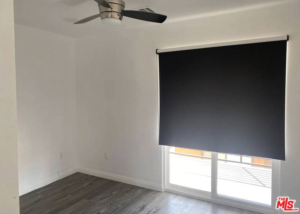 Los Angeles, CA 90039,3176 Casitas AVE