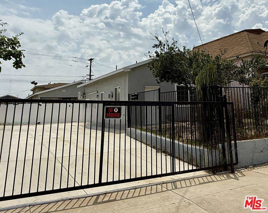 Los Angeles, CA 90063,3128 E 1st ST #Unit 1