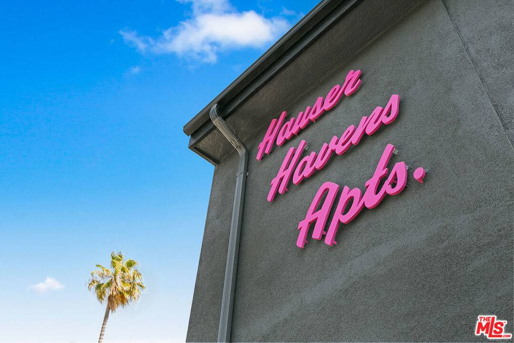 Los Angeles, CA 90016,2922 HAUSER BLVD #3