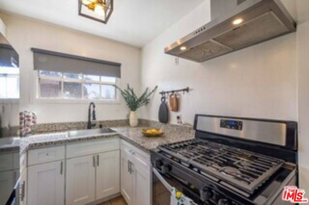 Big Bear City, CA 92314,320 E Tiger Lily DR
