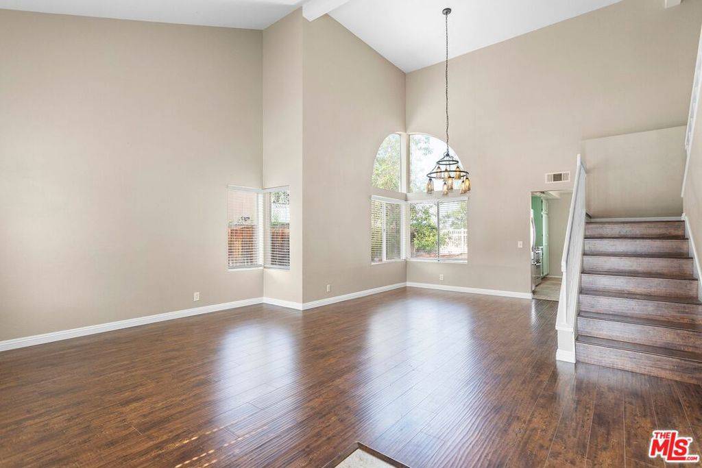 Murrieta, CA 92563,39851 Ranchwood DR