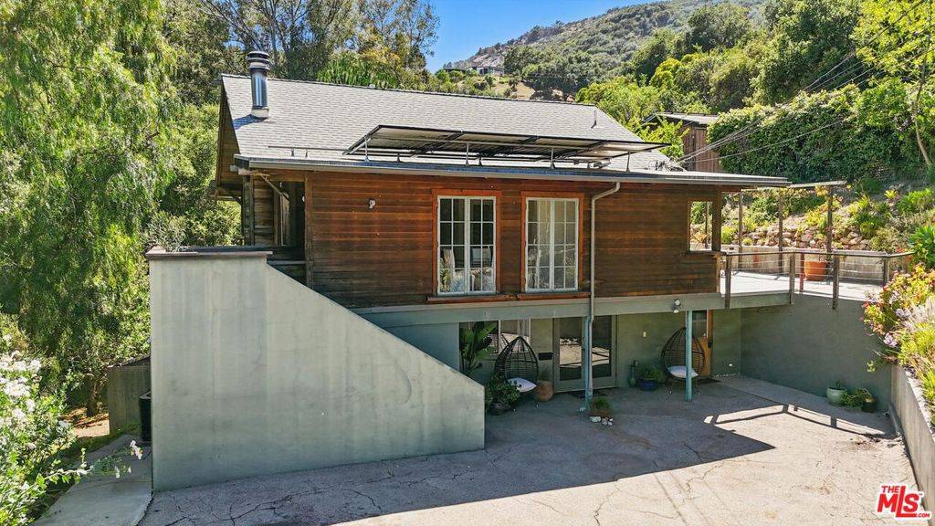 Topanga, CA 90290,1527 Bainum DR