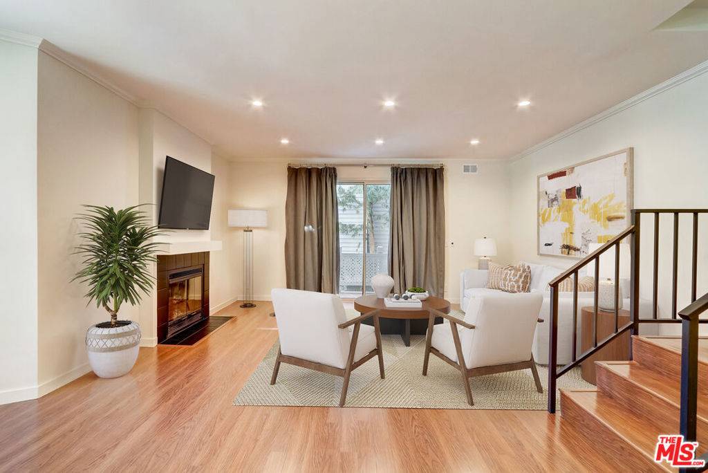 Playa Del Rey, CA 90293,8505 Gulana AVE #6101