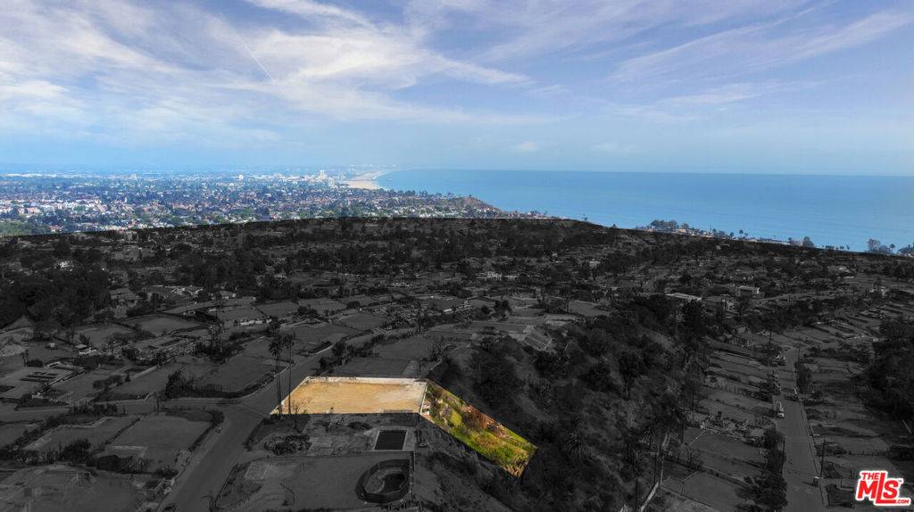 Pacific Palisades, CA 90272,961 Glenhaven DR