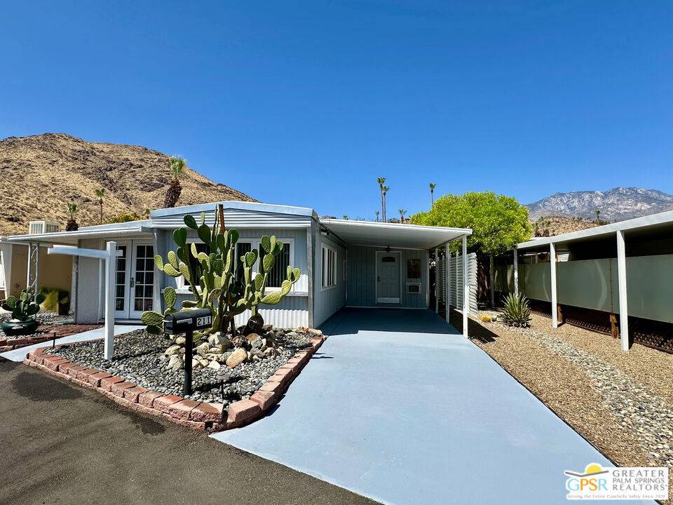 Palm Springs, CA 92264,211 Newport