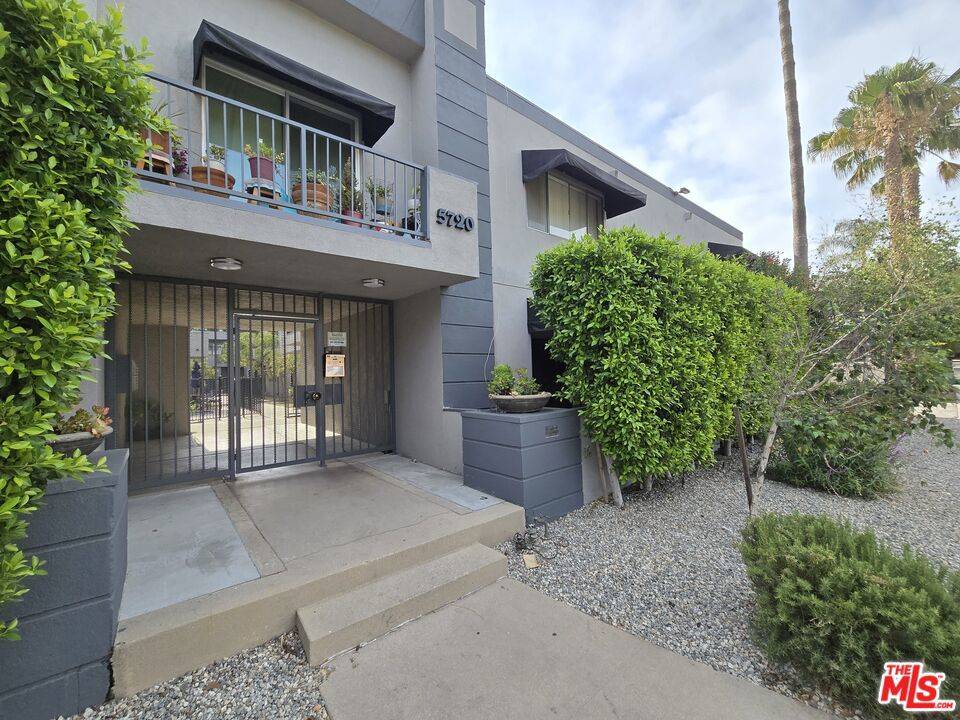 Tarzana, CA 91356,5720 Yolanda AVE