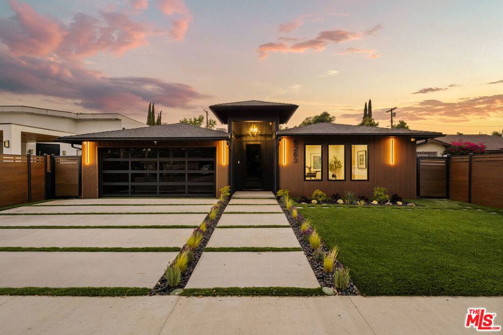 Sherman Oaks, CA 91401,5263 Buffalo AVE