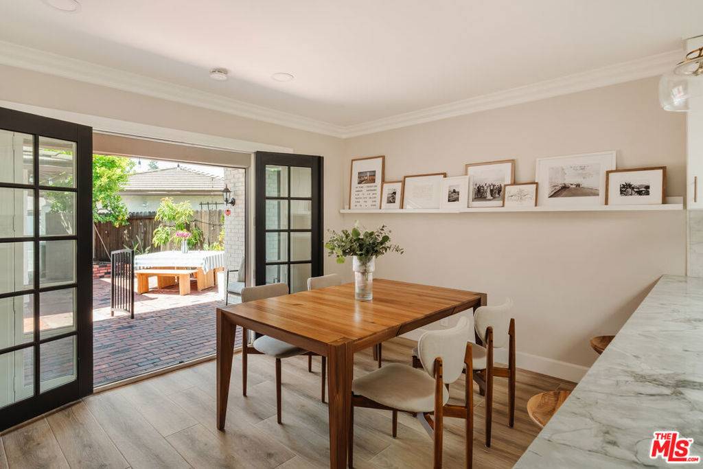 Westlake Village, CA 91361,2641 Hartland CIR