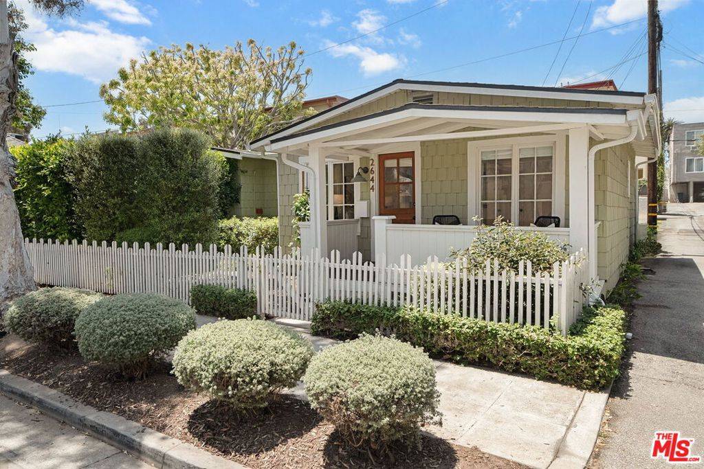 Santa Monica, CA 90405,2644 5th ST