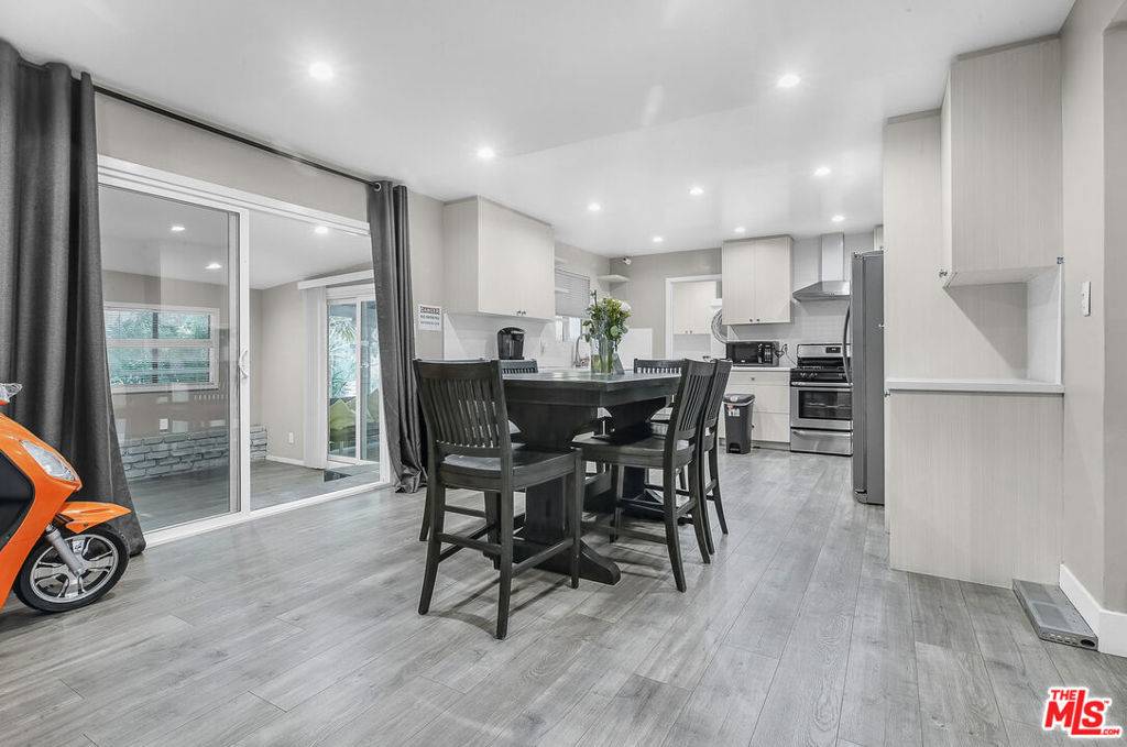 Granada Hills, CA 91344,15541 Harvest ST