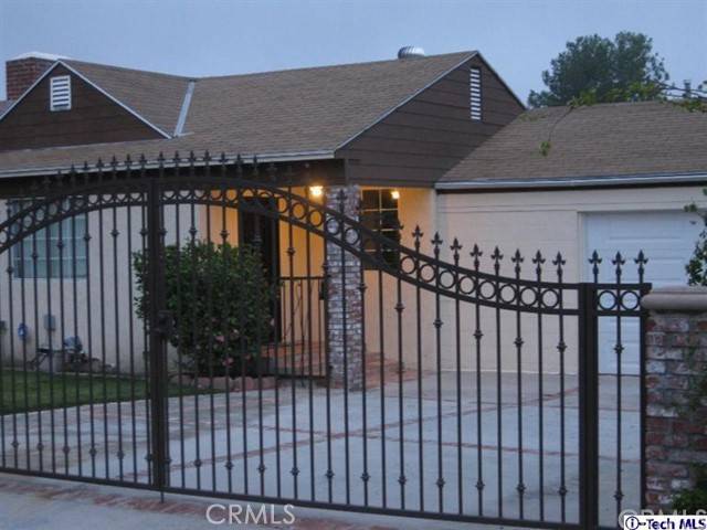 Tujunga, CA 91042,10639 HELENDALE AVE