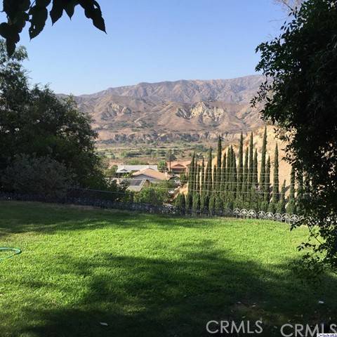 Sunland, CA 91040,10724 Plateau DR