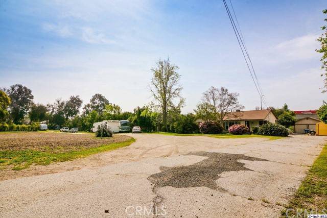 Lakeview Terrace, CA 91342,10404 Foothill BLVD