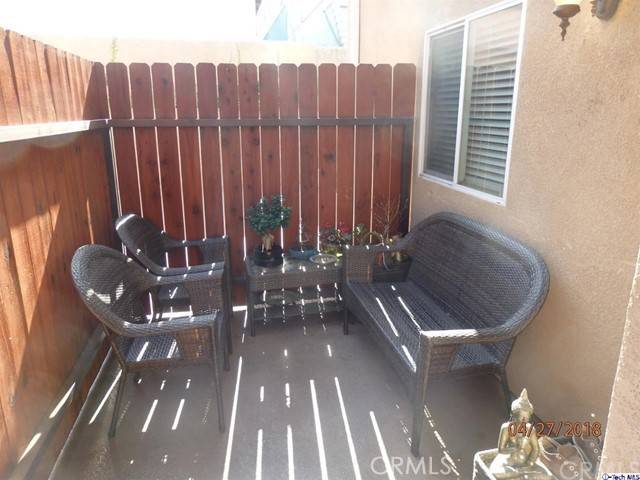 Tujunga, CA 91042,10244 Hillhaven AVE #4