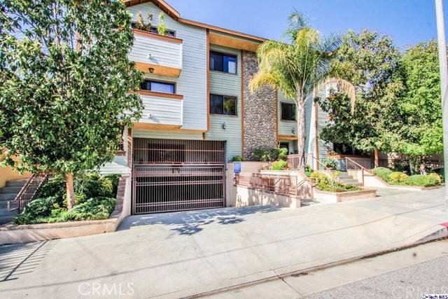 Tujunga, CA 91042,7123 Greeley ST #304