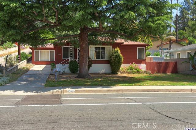 La Crescenta, CA 91214,3921 Santa Carlotta ST