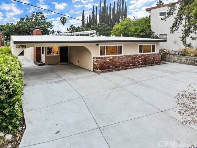 Tujunga, CA 91042,10795 Las Lunitas AVE