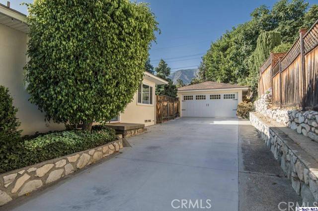 La Crescenta, CA 91214,2467 Upper Terrace