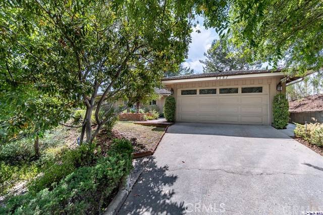 La Canada Flintridge, CA 91011,5157 Redwillow LN