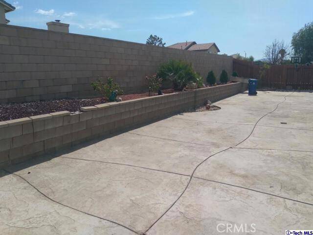 Palmdale, CA 93552,5846 Madrid CT