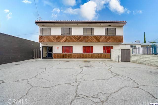Sunland, CA 91040,8041 FOOTHILL BLVD