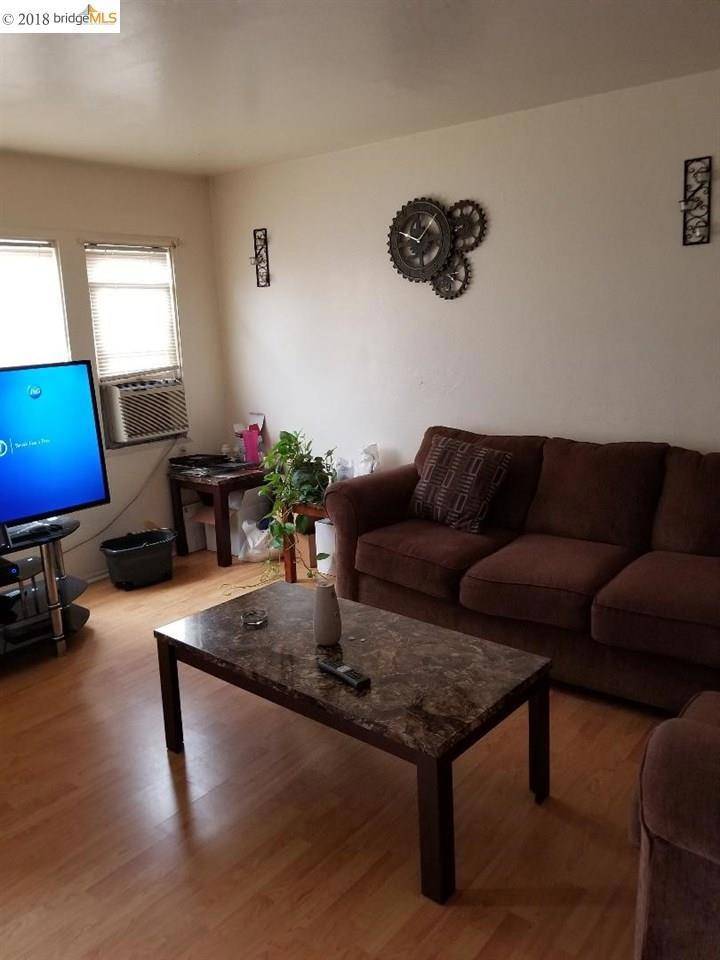 Oakland, CA 94621,7106 Lockwood St