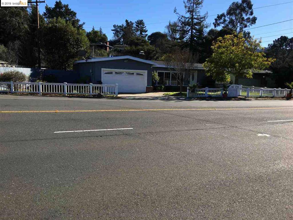 El Sobrante, CA 94803,2748 May Rd