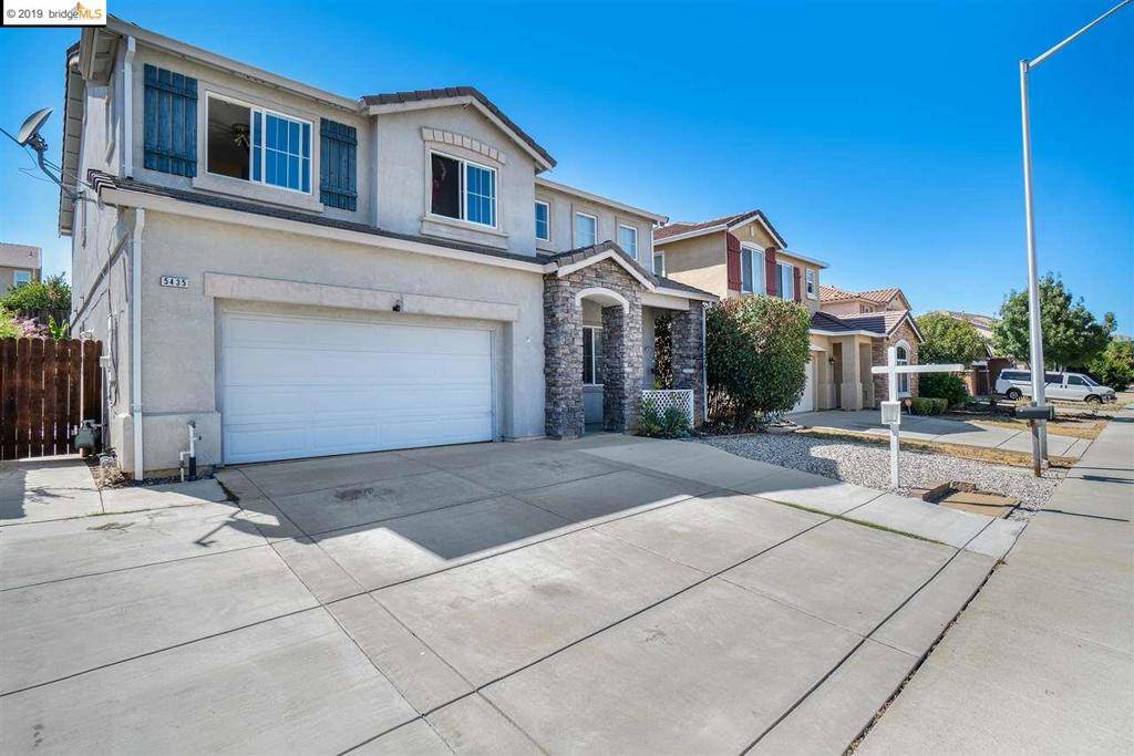 Antioch, CA 94531,5435 Summerfield Dr