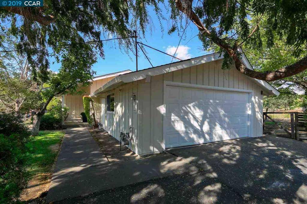 Walnut Creek, CA 94596,40 Garron Court