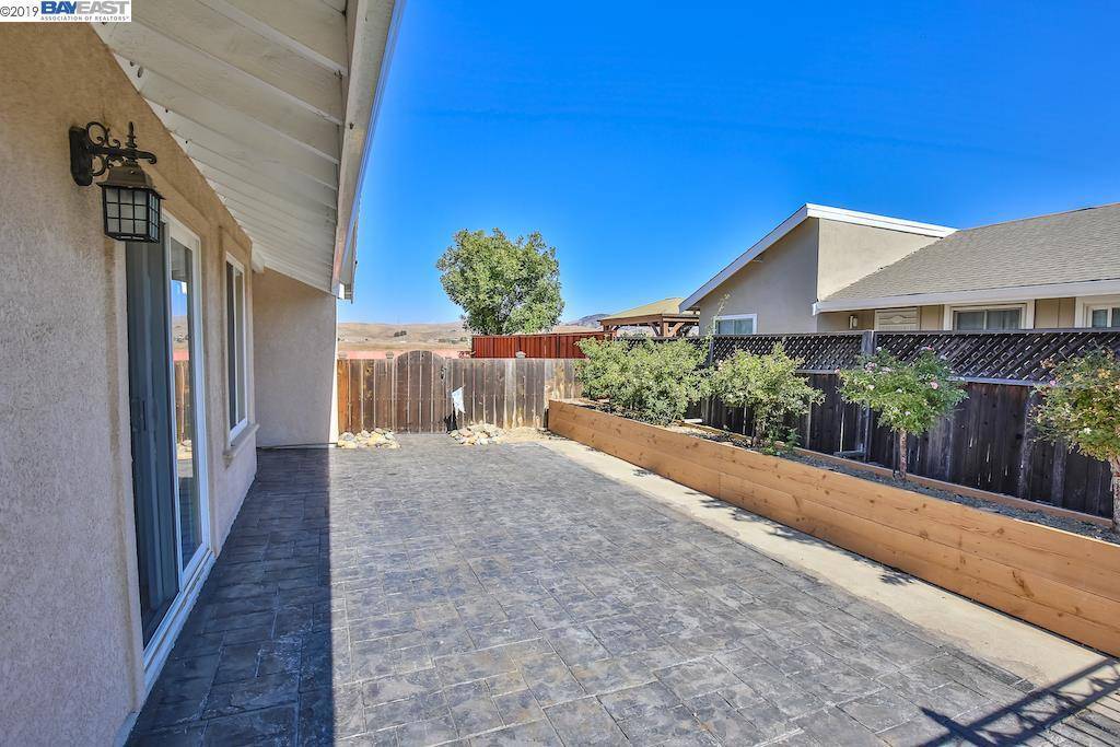 Livermore, CA 94551,5074 Pisces Ave