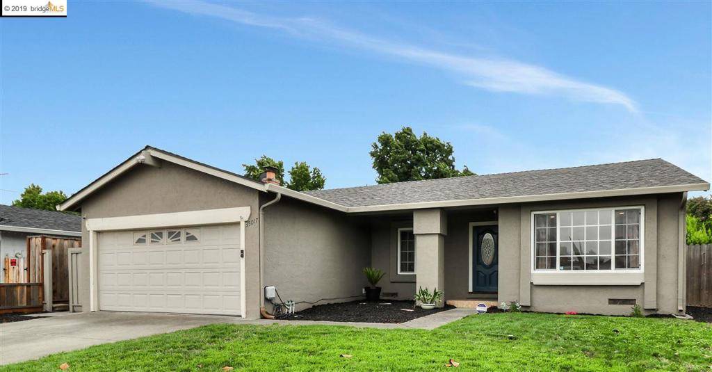 Union City, CA 94587,35017 Hollyhock St