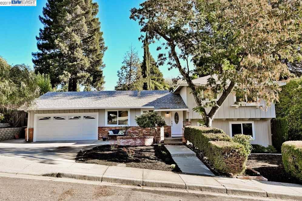 Pleasant Hill, CA 94523,860 Hamilton Dr