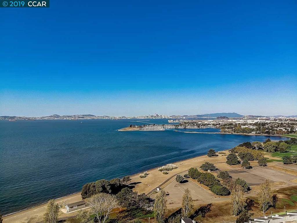 Alameda, CA 94501,955 Shorepoint Ct #311