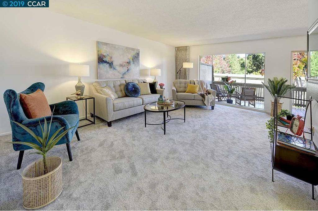 Walnut Creek, CA 94595,2601 Pine Knoll Dr #4