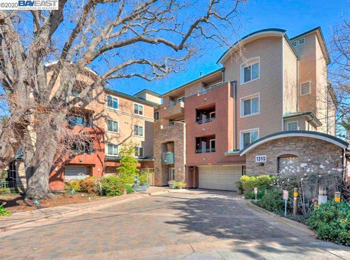 Walnut Creek, CA 94596,1310 Creekside Dr #209