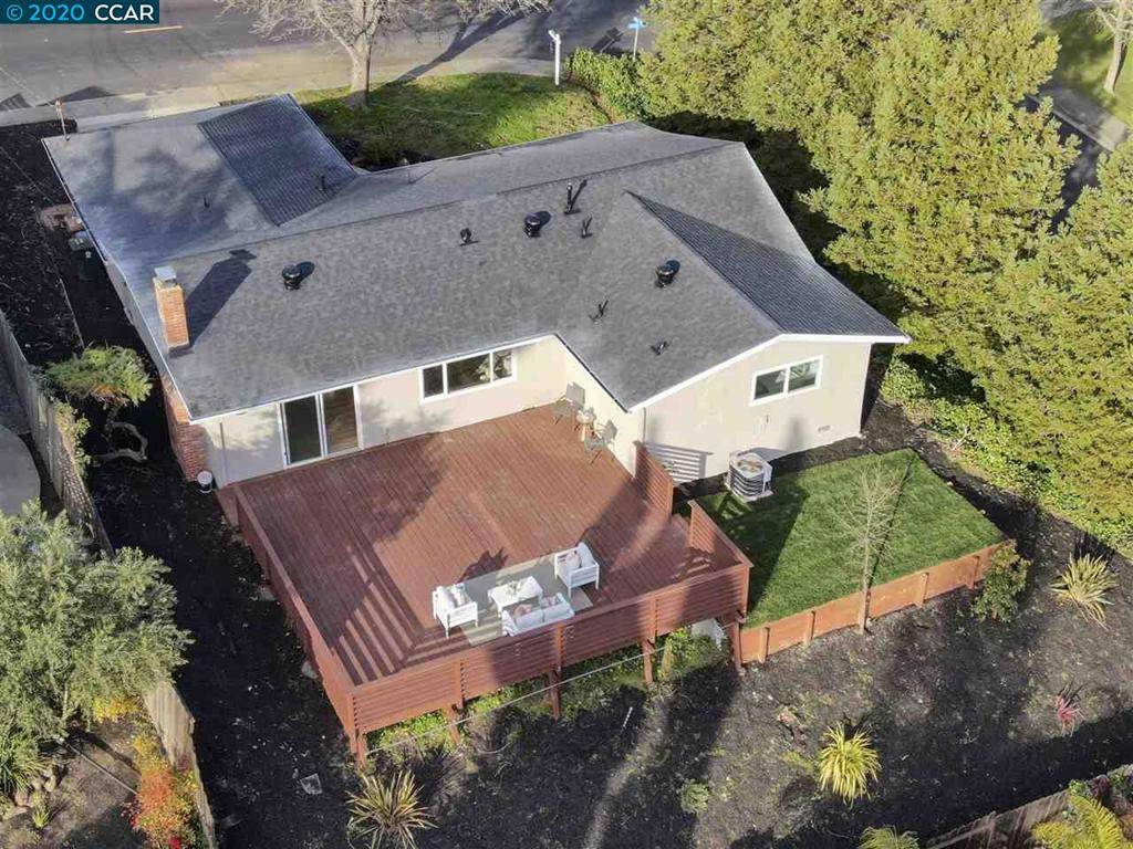 Martinez, CA 94553,201 Donegal Way