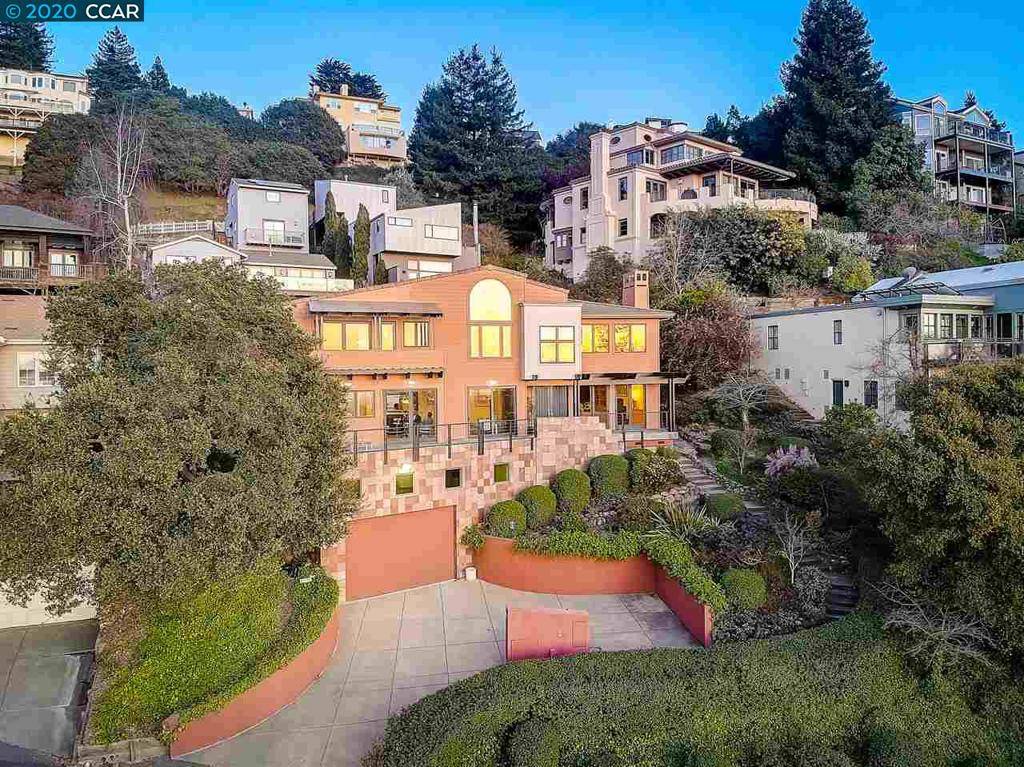 Oakland, CA 94611,132 Taurus Ave