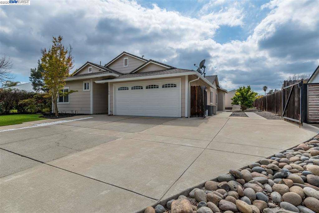 Livermore, CA 94551,1708 Rhododendron Dr