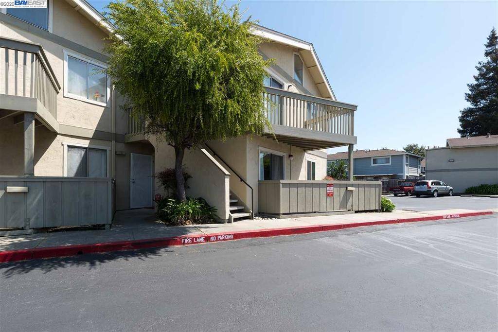 San Leandro, CA 94579,894 Lewelling blvd ##11