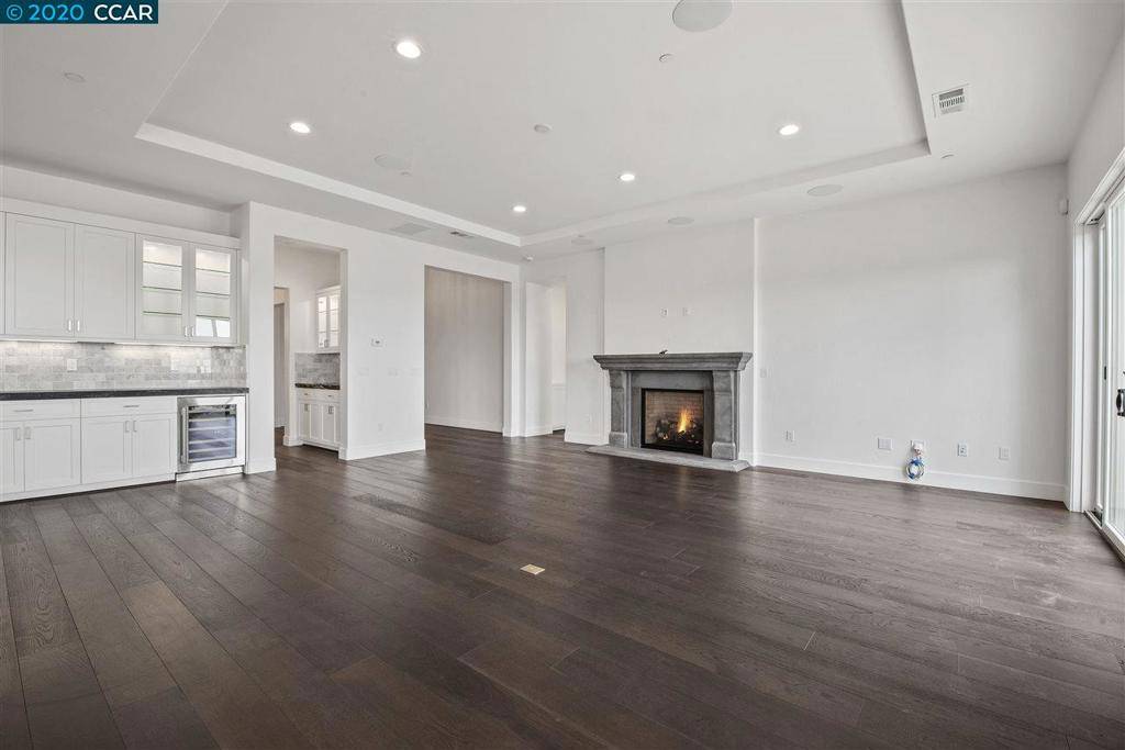 Orinda, CA 94563,91 Grassy Hill Way