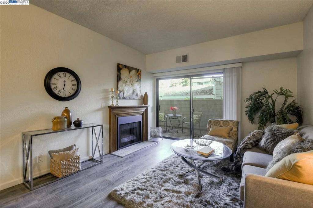 Fremont, CA 94536,3395 Pinewood Ter #103