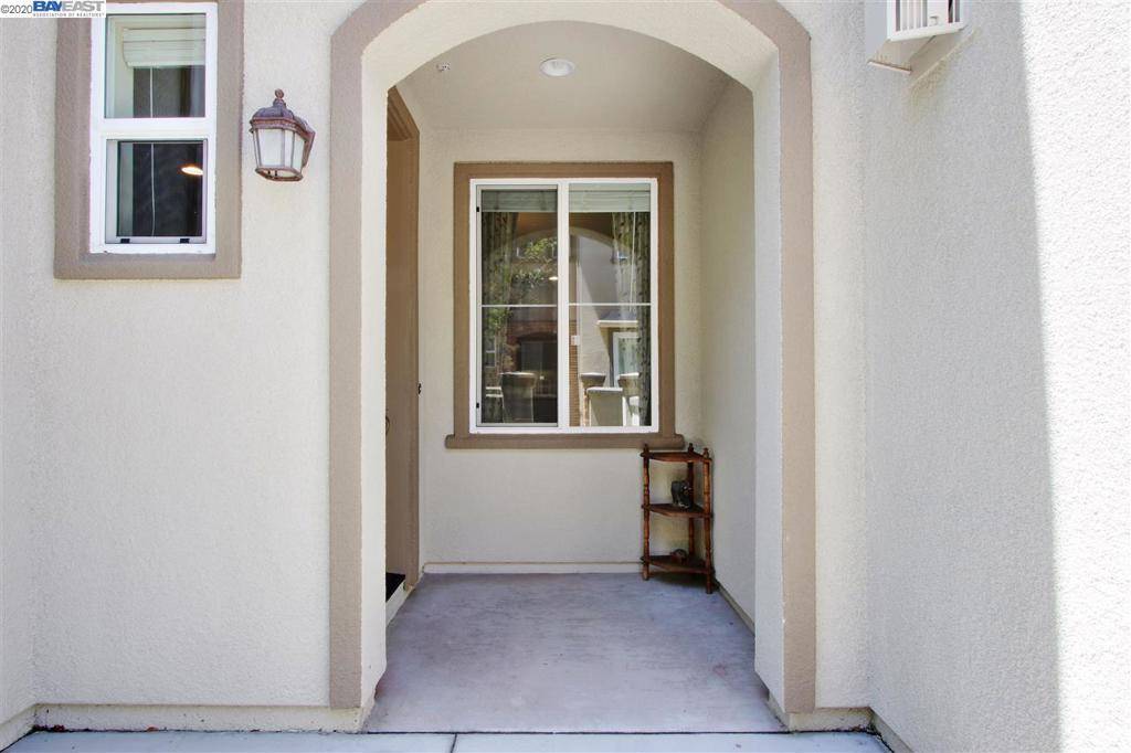 San Ramon, CA 94582,5218 Fioli Loop