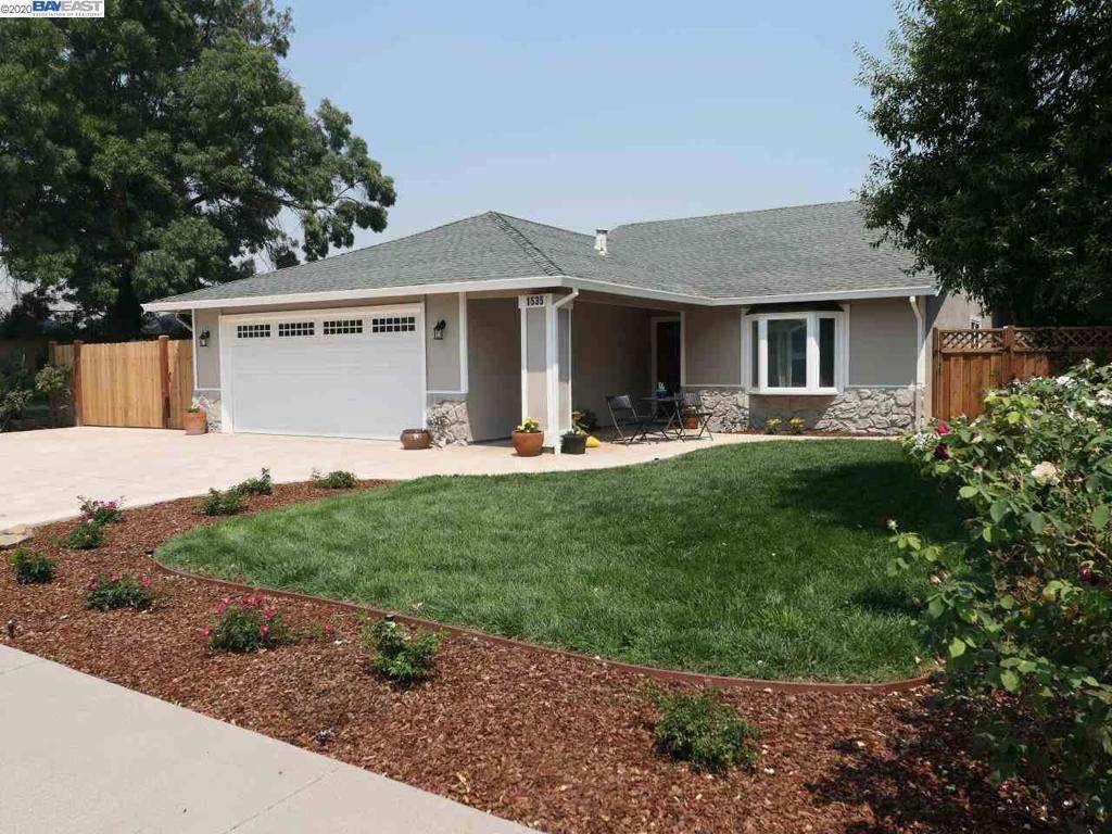 Livermore, CA 94551,1535 Honeysuckle Rd