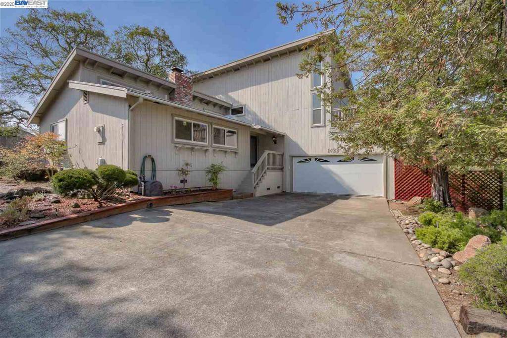 Martinez, CA 94553,1422 Linton Place