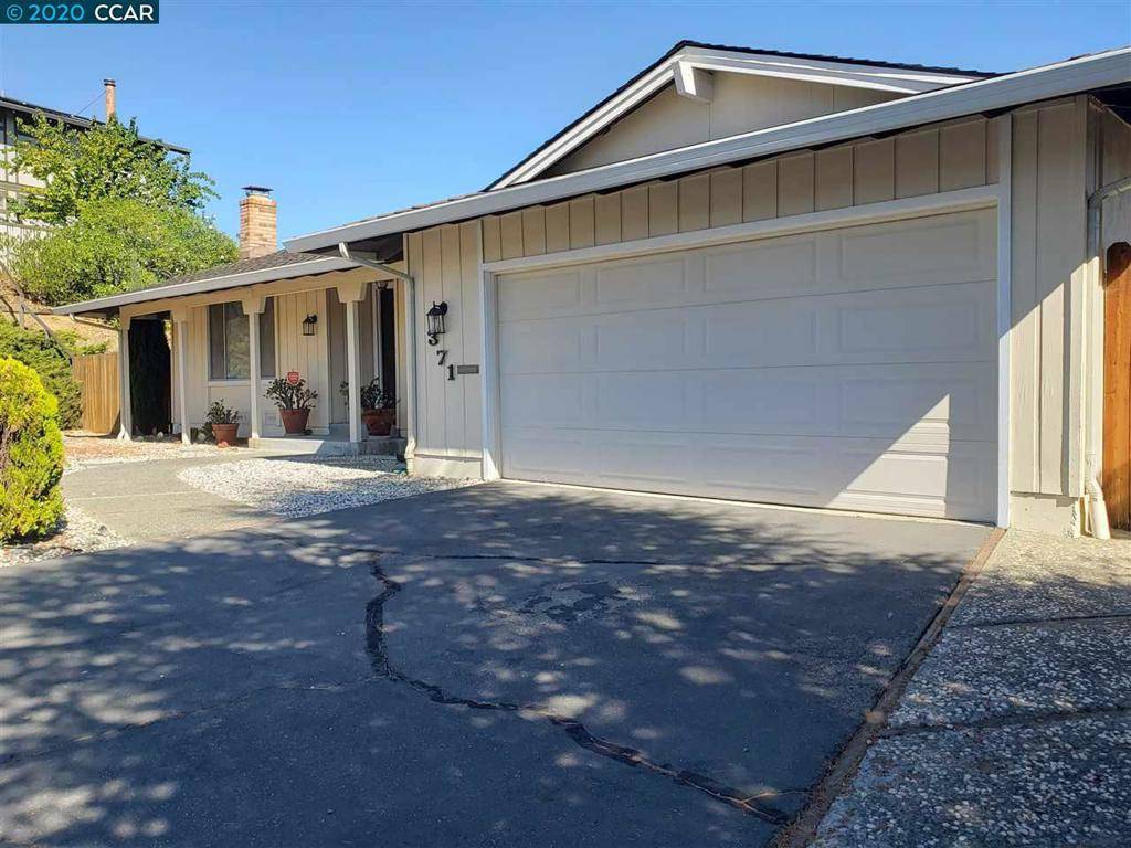 Moraga, CA 94556,371 Calle La Montana