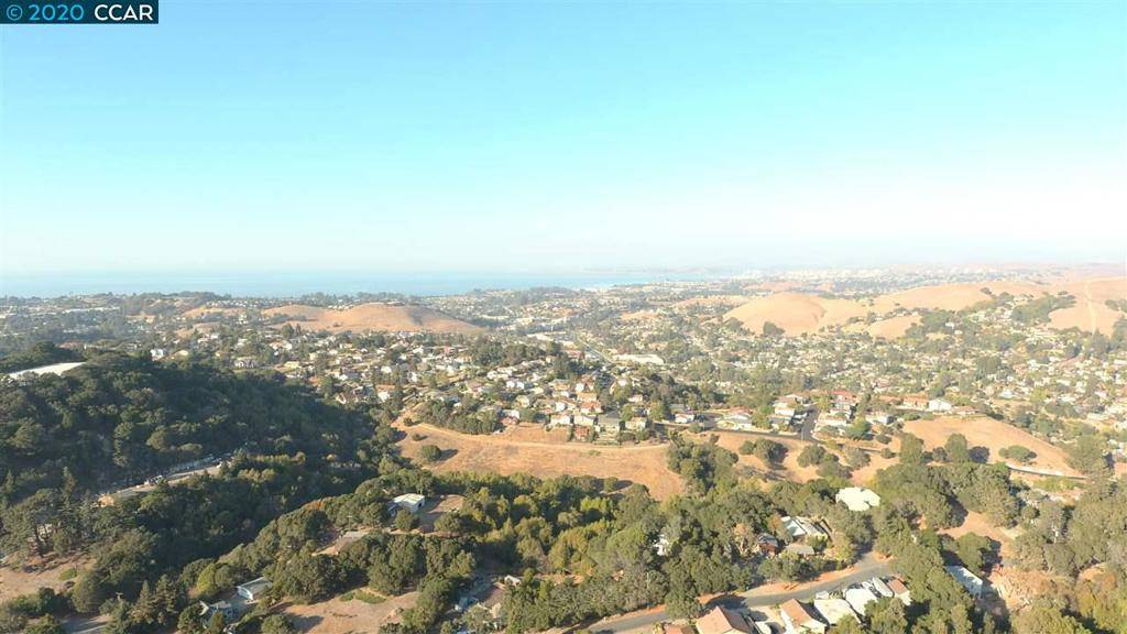 El Sobrante, CA 94803,0 Oak Knoll Road