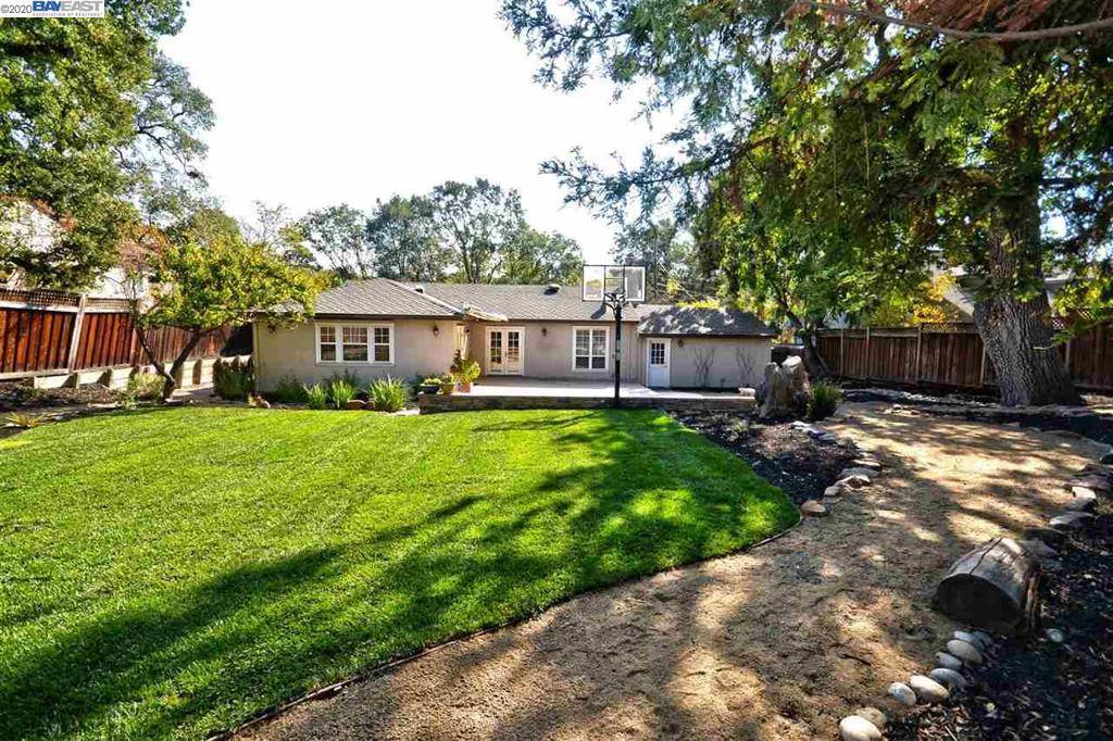 Walnut Creek, CA 94596,141 BALES DRIVE