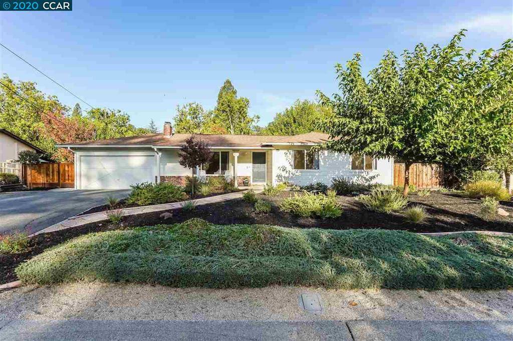 Orinda, CA 94563,215 Ivy Dr