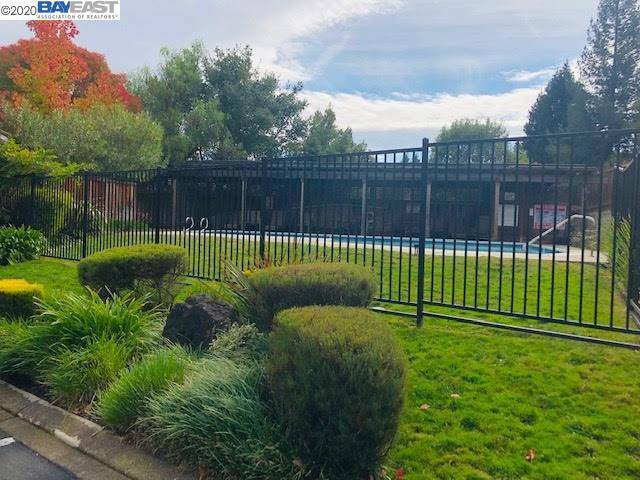 Martinez, CA 94553,2106 Lost Lake Pl