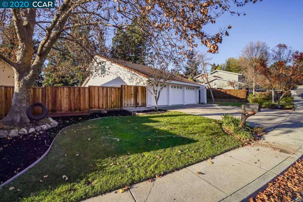 Danville, CA 94526,210 Heather Pl